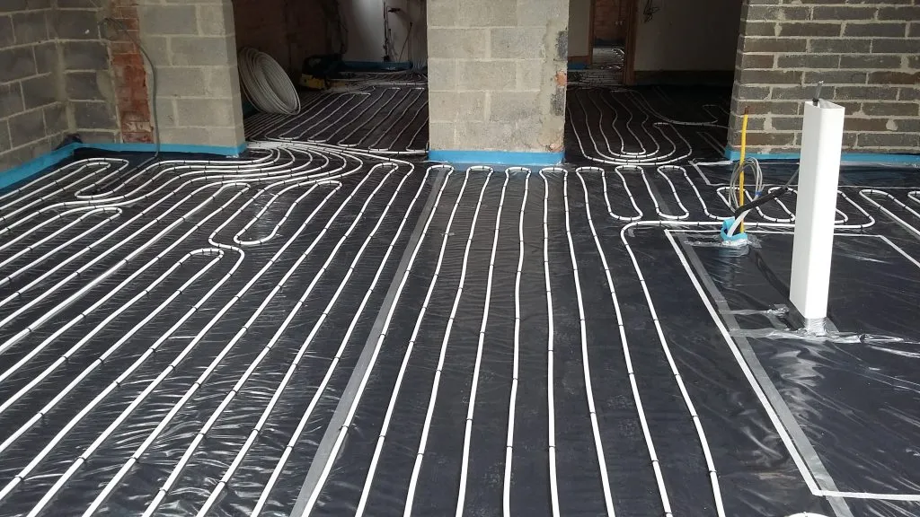 Underfloor Heating Cold Spots: Causes & Urgent Fixes